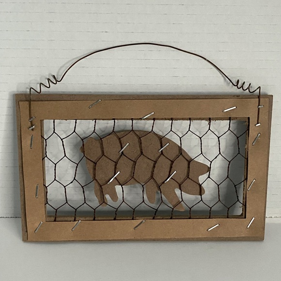 Pig & Bacon Kitchen Wire Wooden Sign - Picture 2 of 2